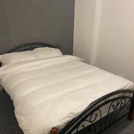 Tt Luxury Apartments Londra Esterno foto