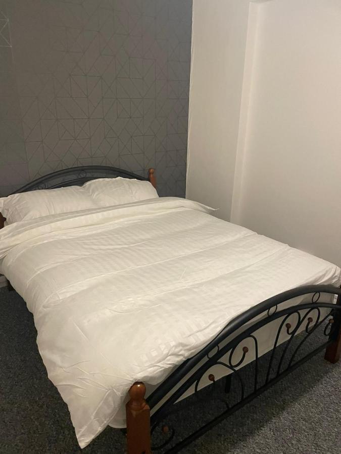 Tt Luxury Apartments Londra Esterno foto